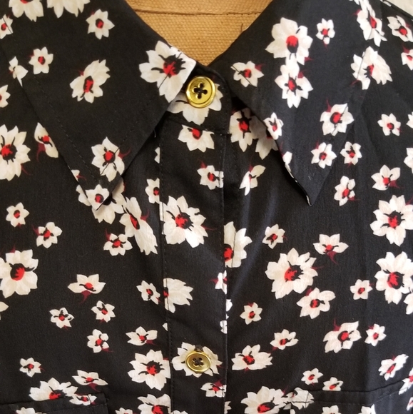 JONES NEW YORK Floral Button Down Blouse - Picture 3 of 8